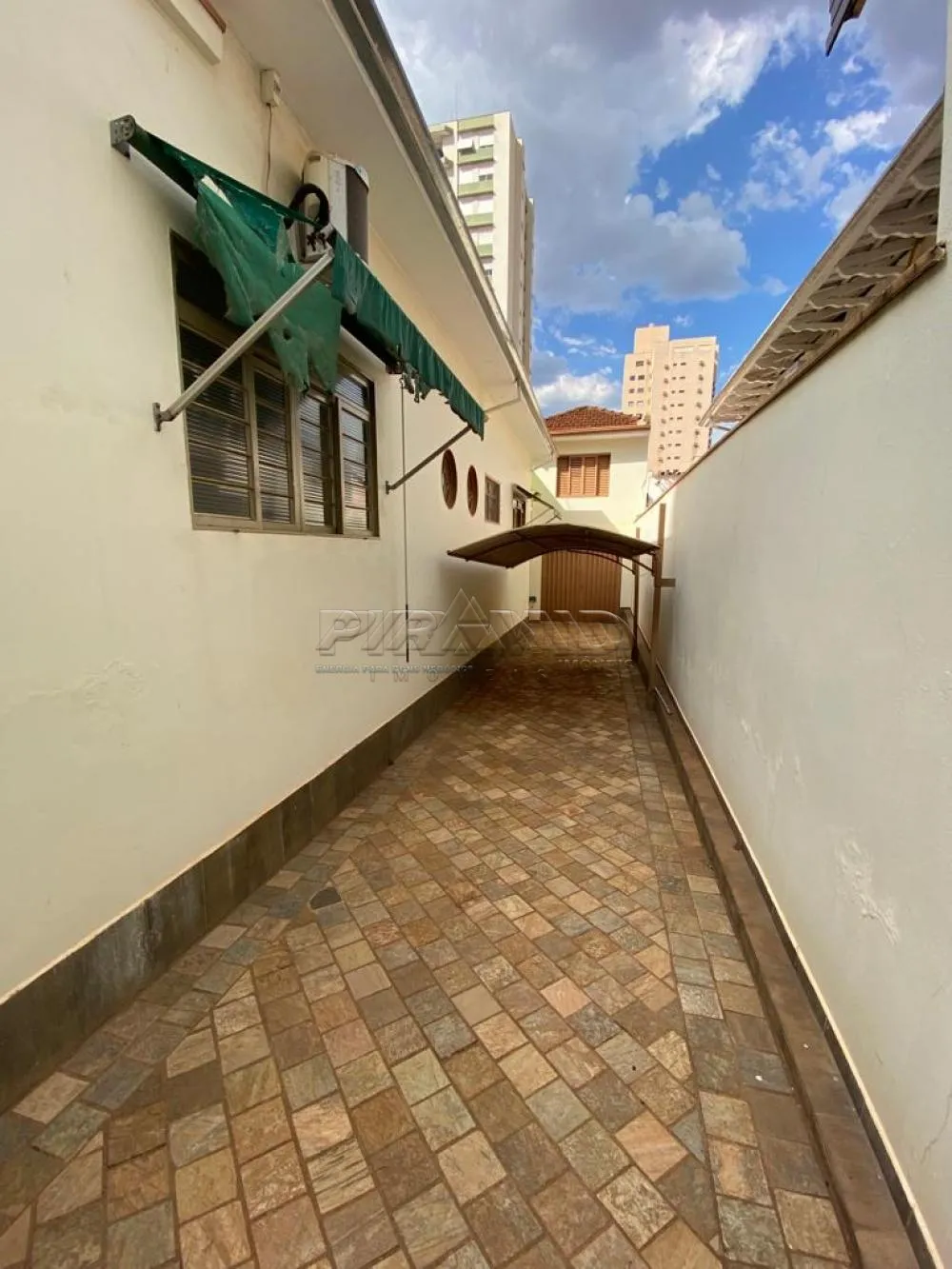 Alugar Casa / Padr&atilde;o em Ribeir&atilde;o Preto R$ 3.600,00 - Foto 2