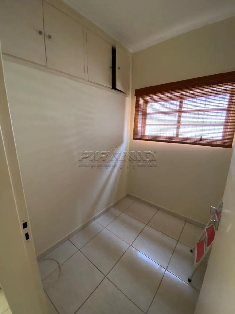 Alugar Casa / Padr&atilde;o em Ribeir&atilde;o Preto R$ 3.600,00 - Foto 12