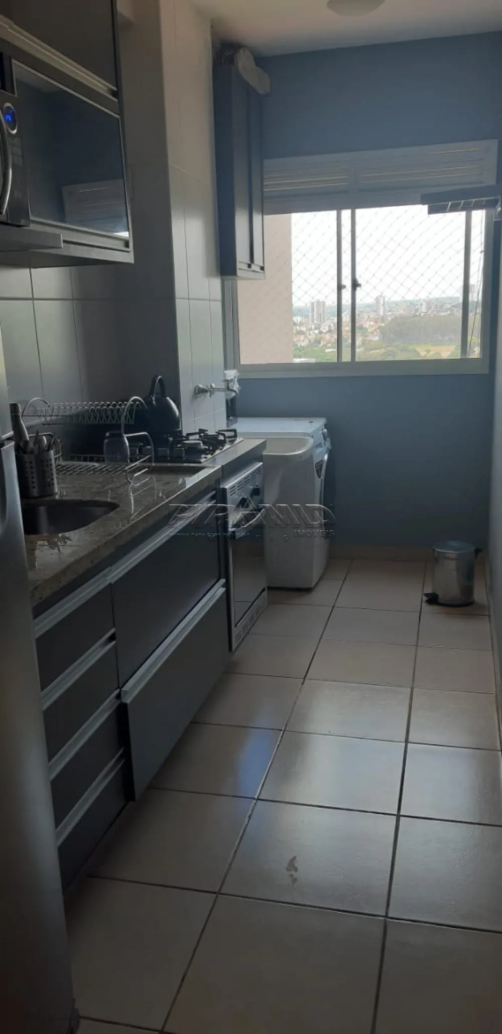 Alugar Apartamento / Padr&atilde;o em Ribeir&atilde;o Preto R$ 1.800,00 - Foto 4