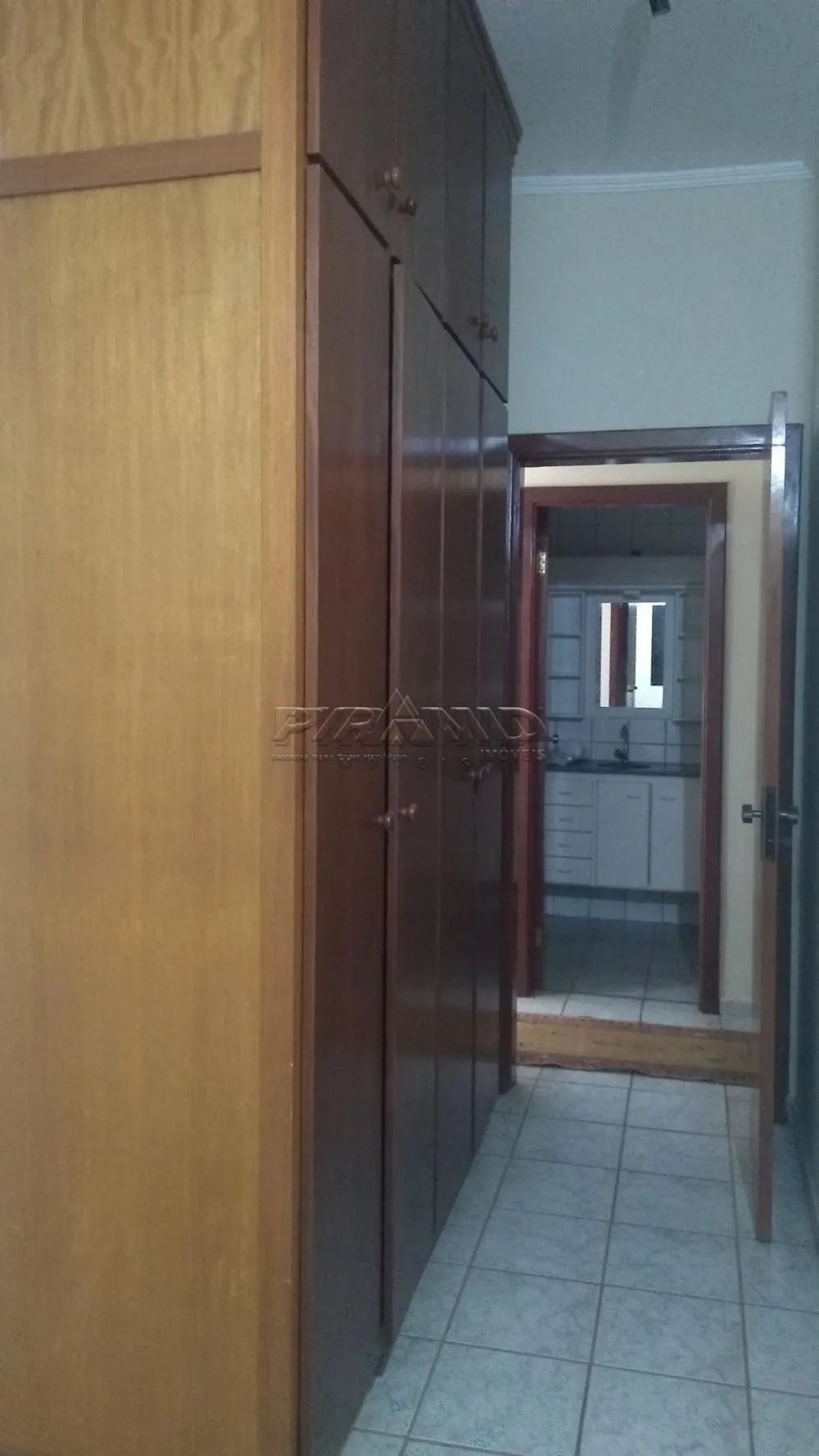 Alugar Apartamento / Padr&atilde;o em Ribeir&atilde;o Preto R$ 550,00 - Foto 3