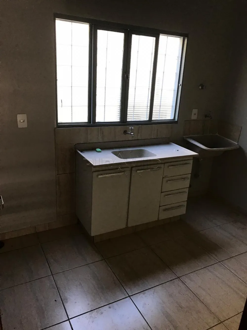 Alugar Casa / Padr&atilde;o em Ribeir&atilde;o Preto R$ 1.900,00 - Foto 8