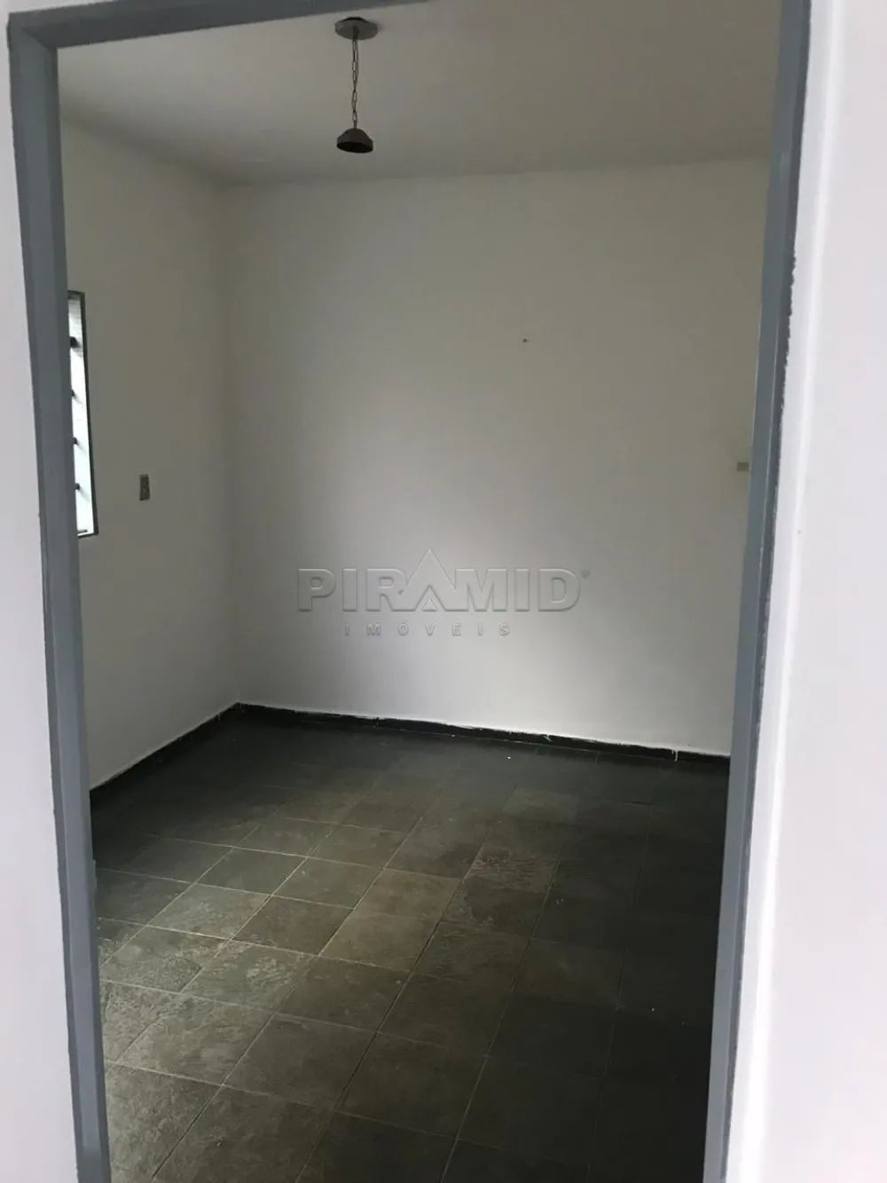 Alugar Casa / Padr&atilde;o em Ribeir&atilde;o Preto R$ 1.900,00 - Foto 13