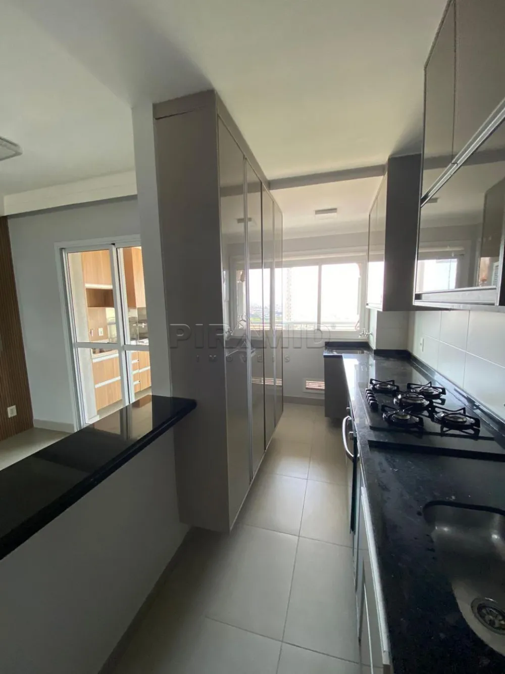 Alugar Apartamento / Padr&atilde;o em Ribeir&atilde;o Preto R$ 1.900,00 - Foto 12