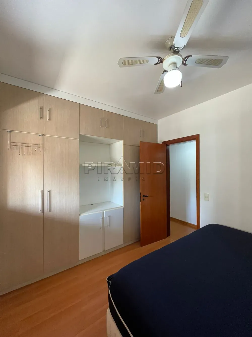 Alugar Apartamento / Padr&atilde;o em Ribeir&atilde;o Preto R$ 2.800,00 - Foto 12