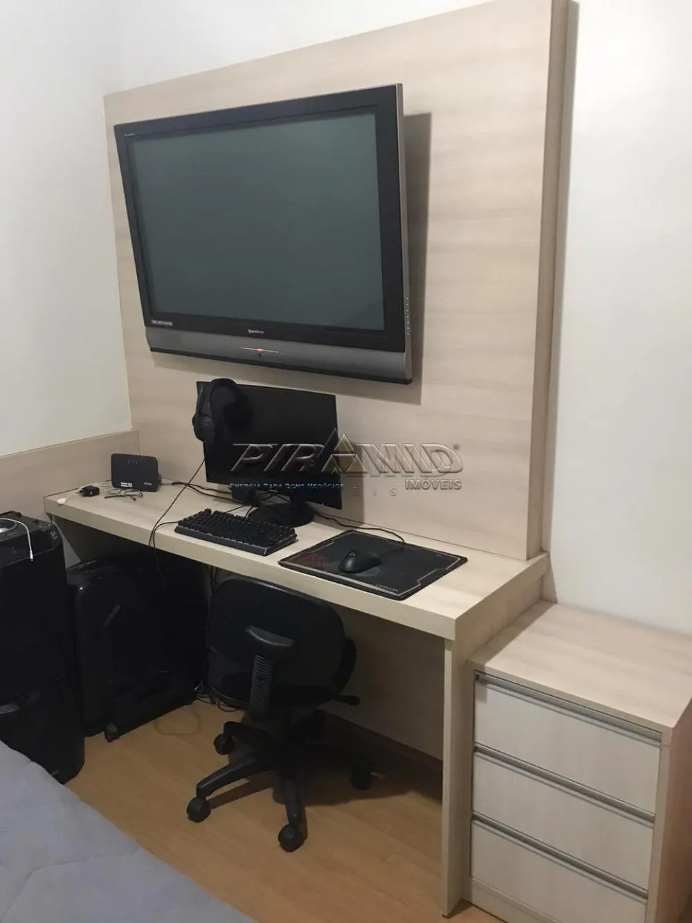 Alugar Apartamento / Padr&atilde;o em Ribeir&atilde;o Preto R$ 1.650,00 - Foto 11