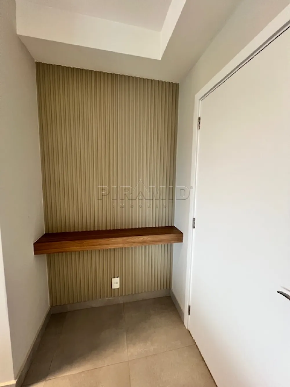 Alugar Apartamento / Padr&atilde;o em Ribeir&atilde;o Preto R$ 6.800,00 - Foto 5