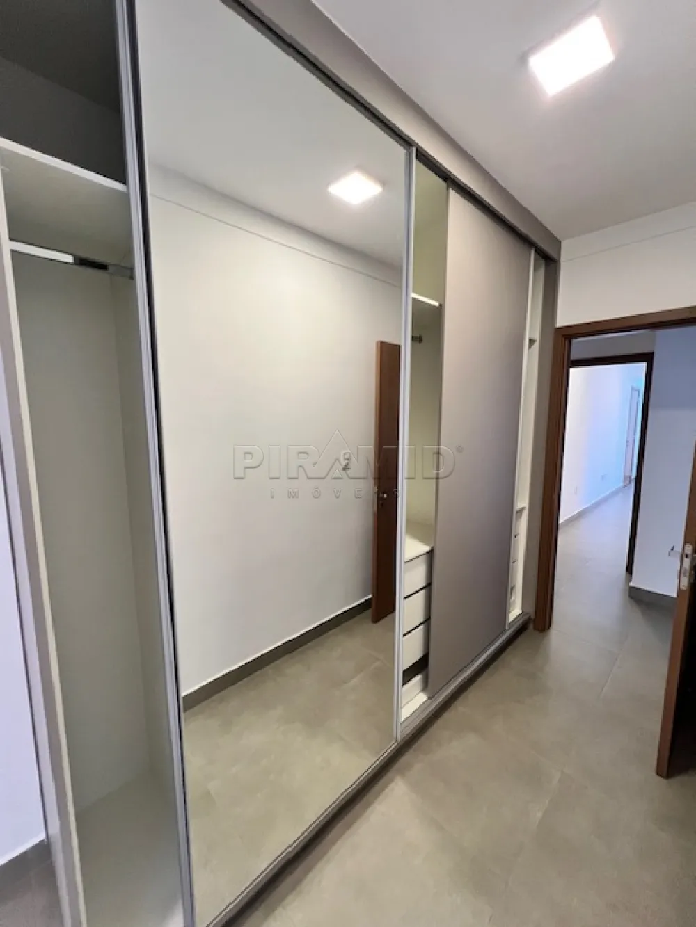 Alugar Apartamento / Padr&atilde;o em Ribeir&atilde;o Preto R$ 6.950,00 - Foto 19