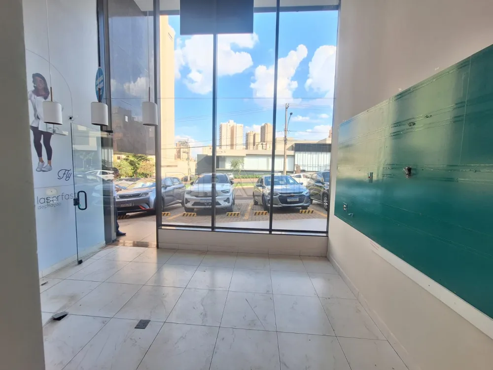 Alugar Comercial / Sala em Ribeir&atilde;o Preto R$ 6.500,00 - Foto 4
