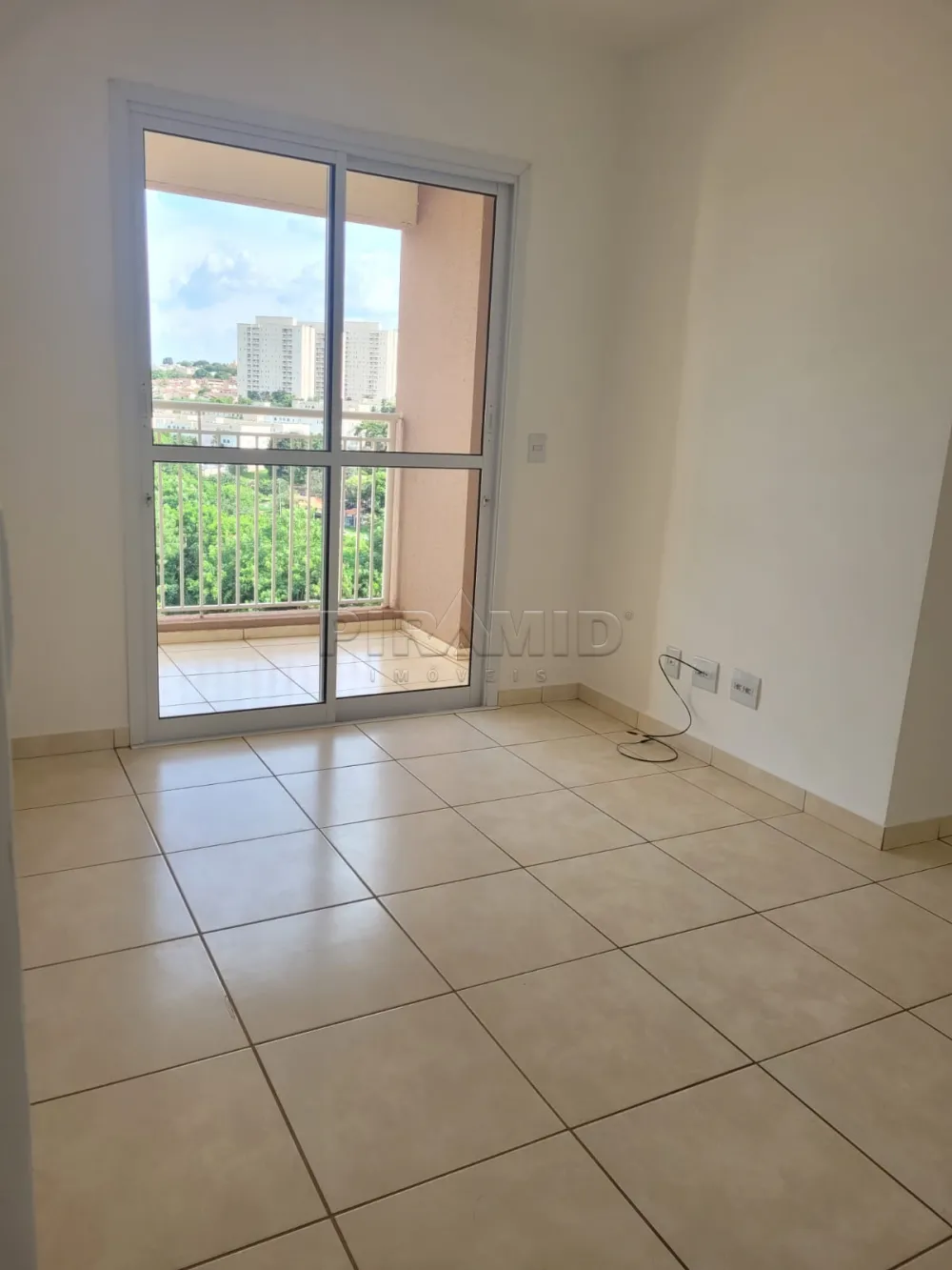 Alugar Apartamento / Padr&atilde;o em Ribeir&atilde;o Preto R$ 1.300,00 - Foto 3