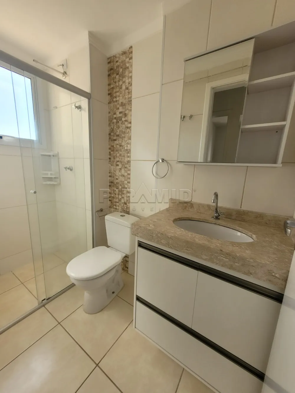Alugar Apartamento / Padr&atilde;o em Ribeir&atilde;o Preto R$ 1.300,00 - Foto 15