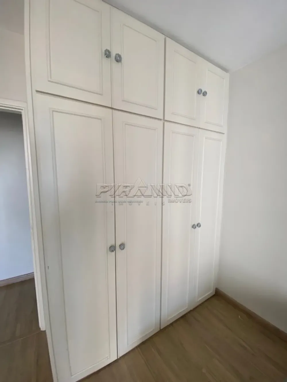 Alugar Apartamento / Padr&atilde;o em Ribeir&atilde;o Preto R$ 1.900,00 - Foto 7