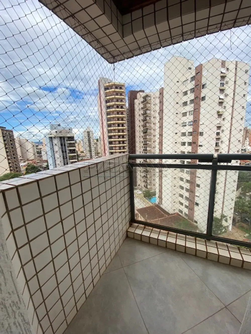 Alugar Apartamento / Padr&atilde;o em Ribeir&atilde;o Preto R$ 1.900,00 - Foto 8