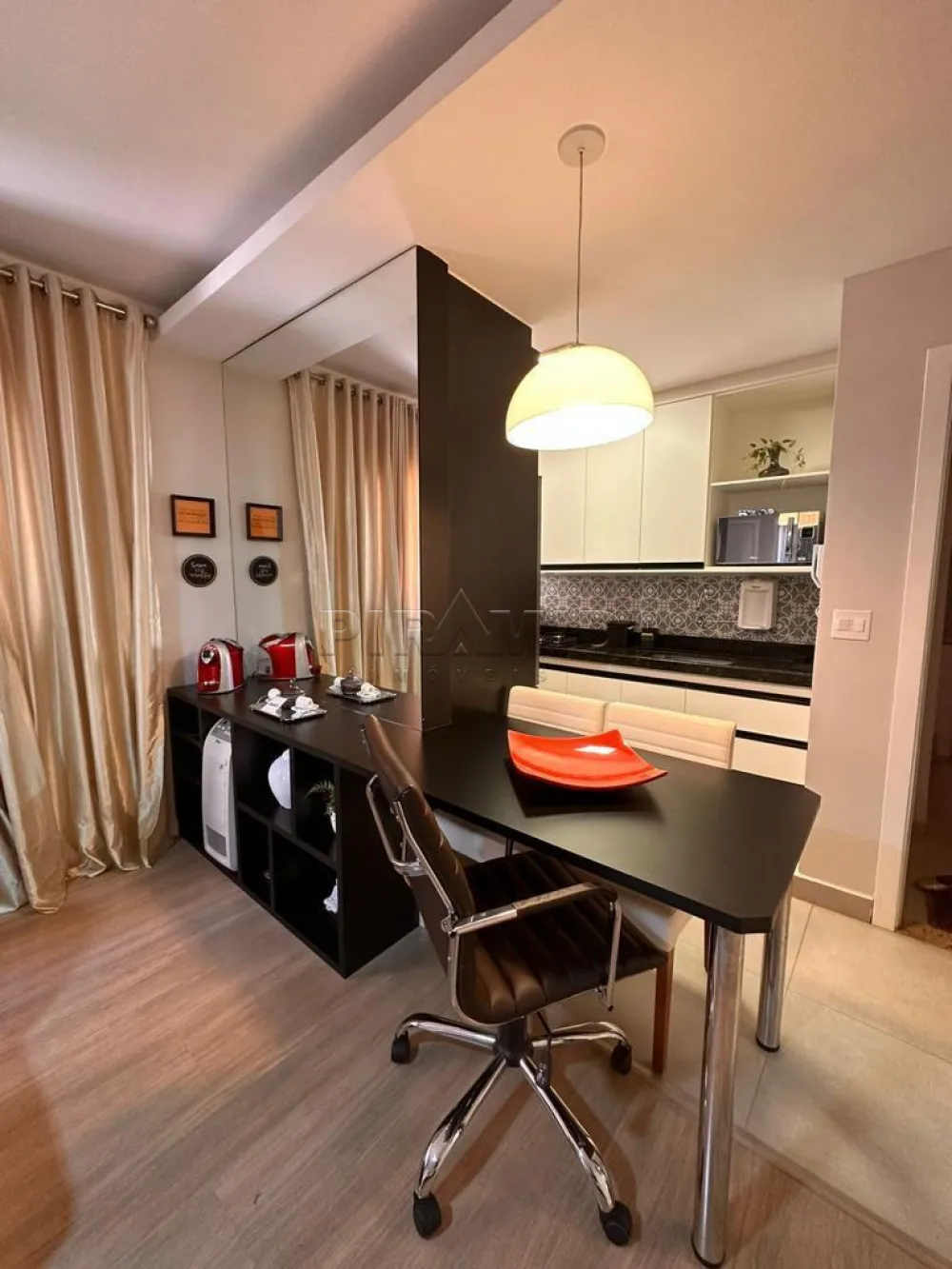 Alugar Apartamento / Padr&atilde;o em Ribeir&atilde;o Preto R$ 2.500,00 - Foto 1