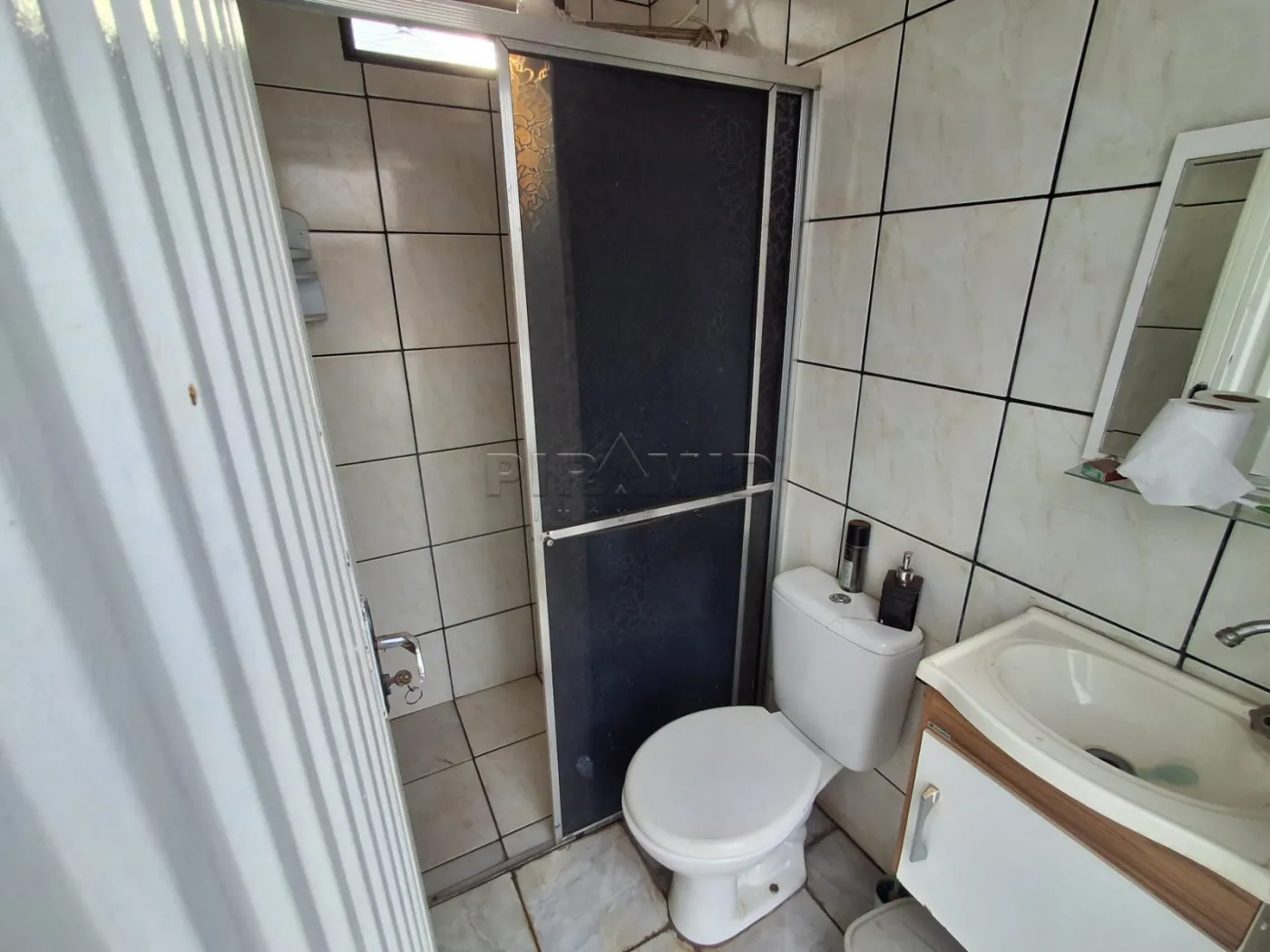 Comprar Casa / Padr&atilde;o em Ribeir&atilde;o Preto R$ 325.000,00 - Foto 17