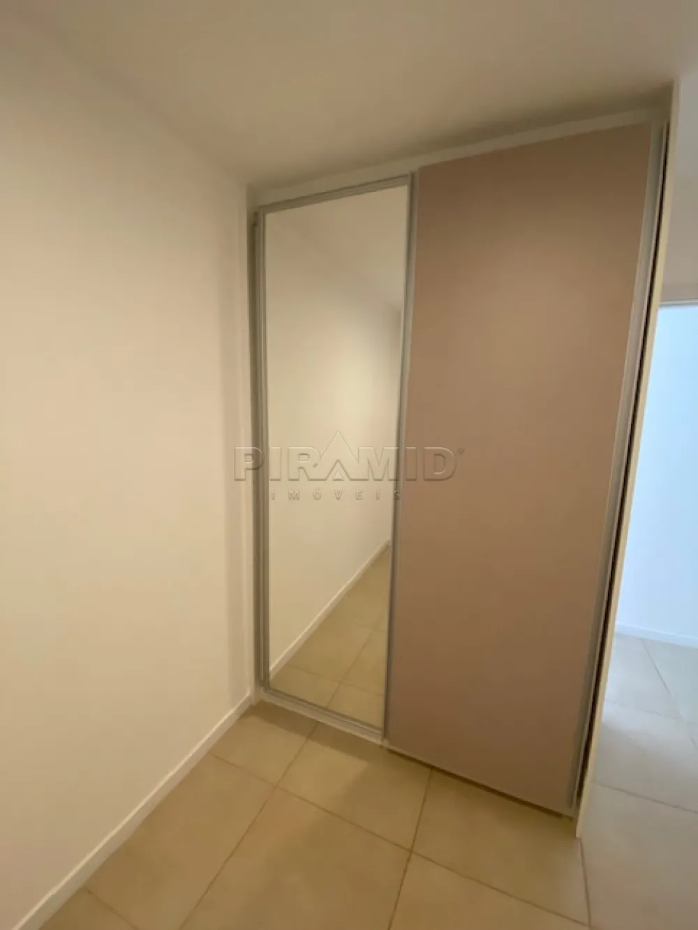 Alugar Apartamento / Padr&atilde;o em Ribeir&atilde;o Preto R$ 3.000,00 - Foto 8