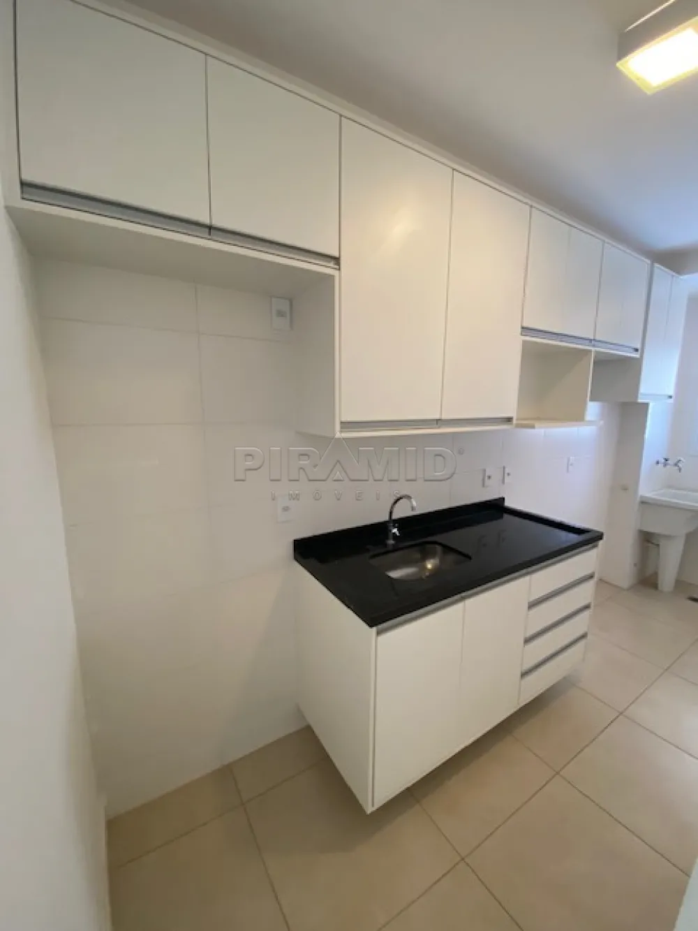 Alugar Apartamento / Padr&atilde;o em Ribeir&atilde;o Preto R$ 3.000,00 - Foto 13