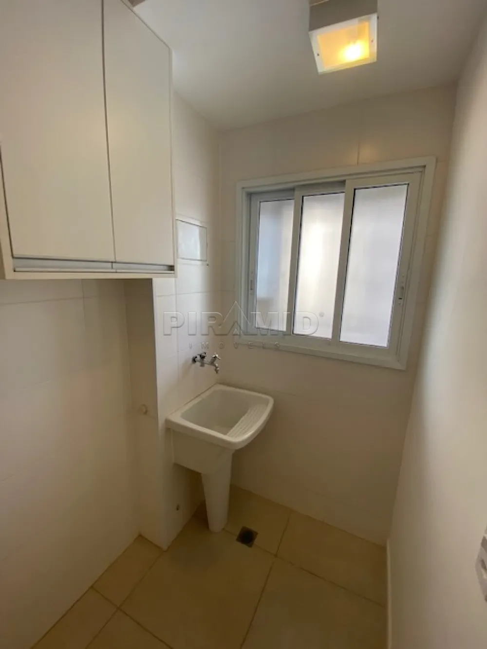 Alugar Apartamento / Padr&atilde;o em Ribeir&atilde;o Preto R$ 3.000,00 - Foto 15