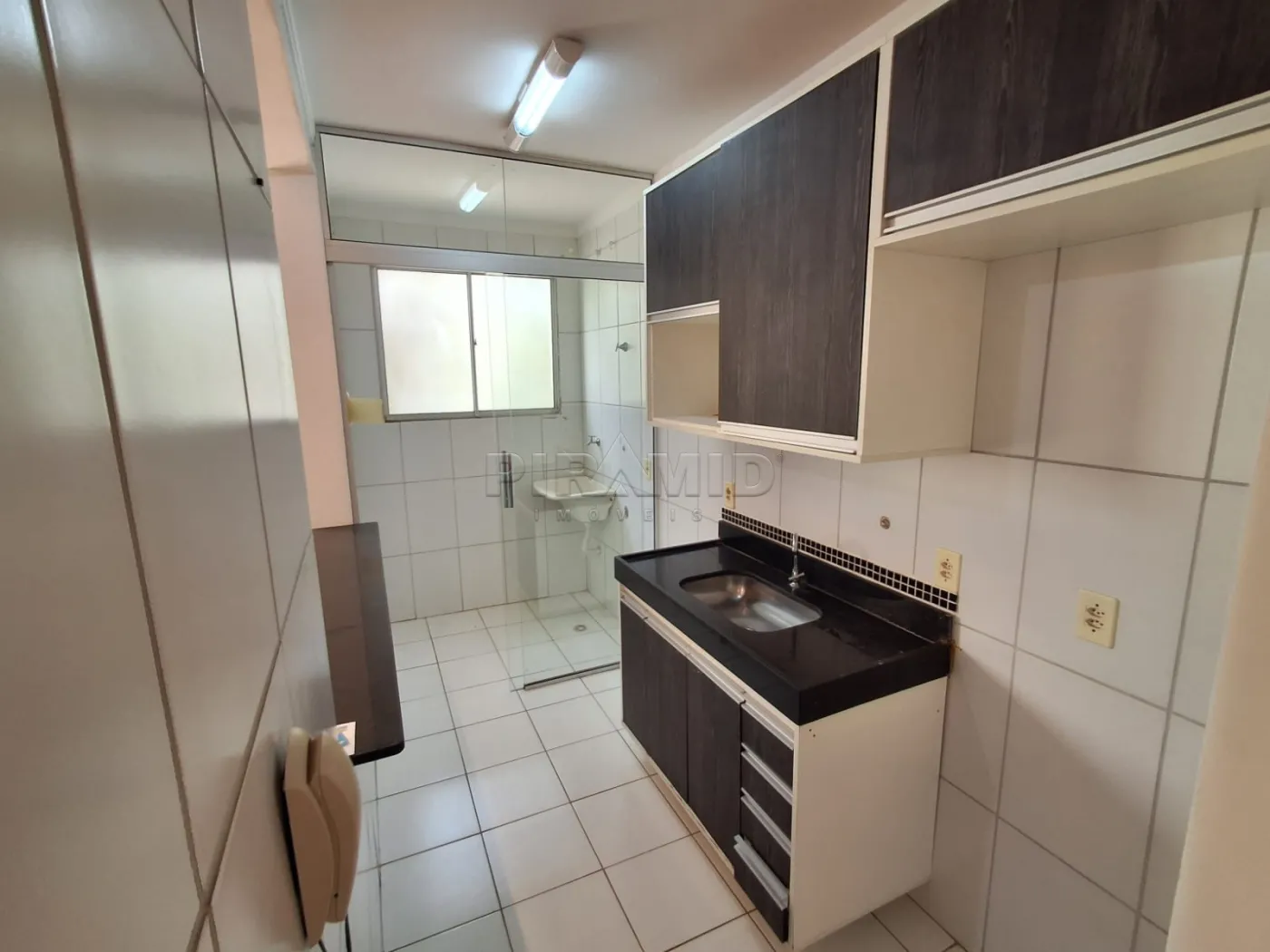 Alugar Apartamento / Padr&atilde;o em Ribeir&atilde;o Preto R$ 1.000,00 - Foto 11