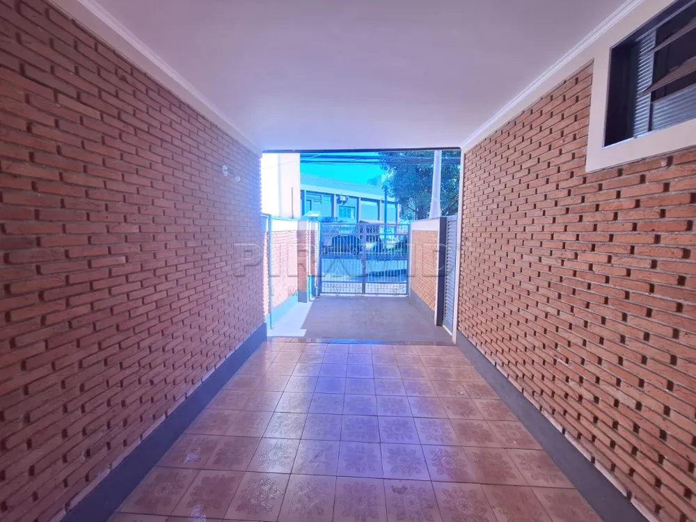 Alugar Casa / Padr&atilde;o em Ribeir&atilde;o Preto R$ 2.500,00 - Foto 2