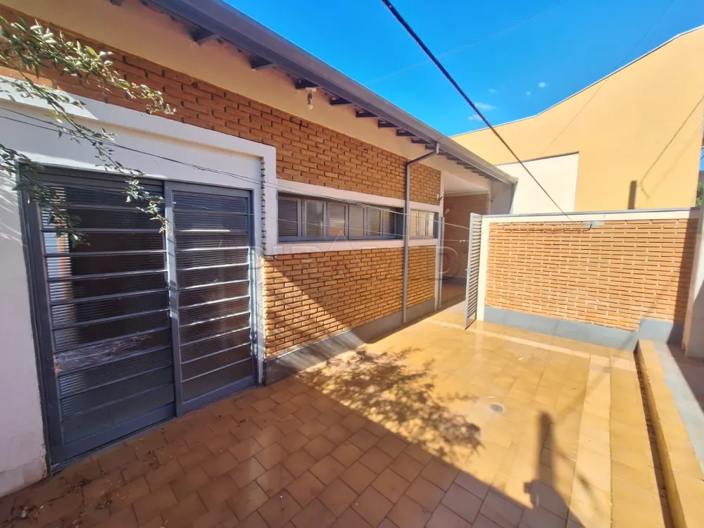 Alugar Casa / Padr&atilde;o em Ribeir&atilde;o Preto R$ 2.500,00 - Foto 4