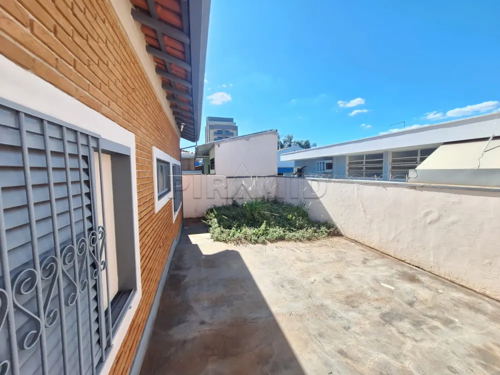 Alugar Casa / Padr&atilde;o em Ribeir&atilde;o Preto R$ 2.500,00 - Foto 27