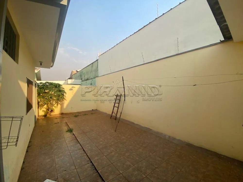 Alugar Casa / Padr&atilde;o em Ribeir&atilde;o Preto R$ 2.100,00 - Foto 18