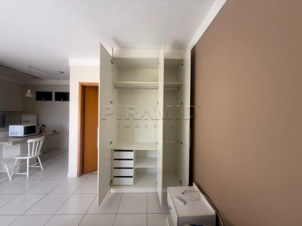 Alugar Apartamento / Padr&atilde;o em Ribeir&atilde;o Preto R$ 1.800,00 - Foto 8