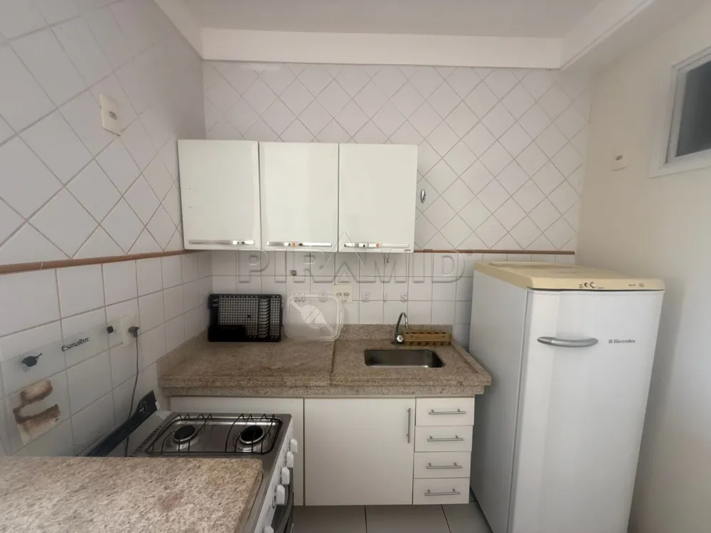 Alugar Apartamento / Padr&atilde;o em Ribeir&atilde;o Preto R$ 1.800,00 - Foto 12