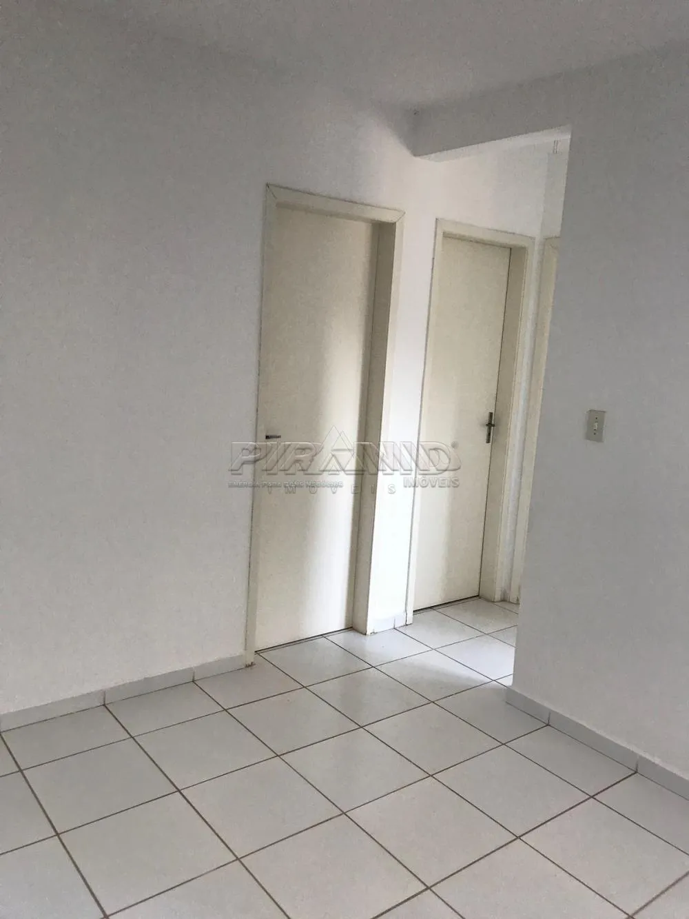 Alugar Apartamento / Padr&atilde;o em Ribeir&atilde;o Preto R$ 800,00 - Foto 1