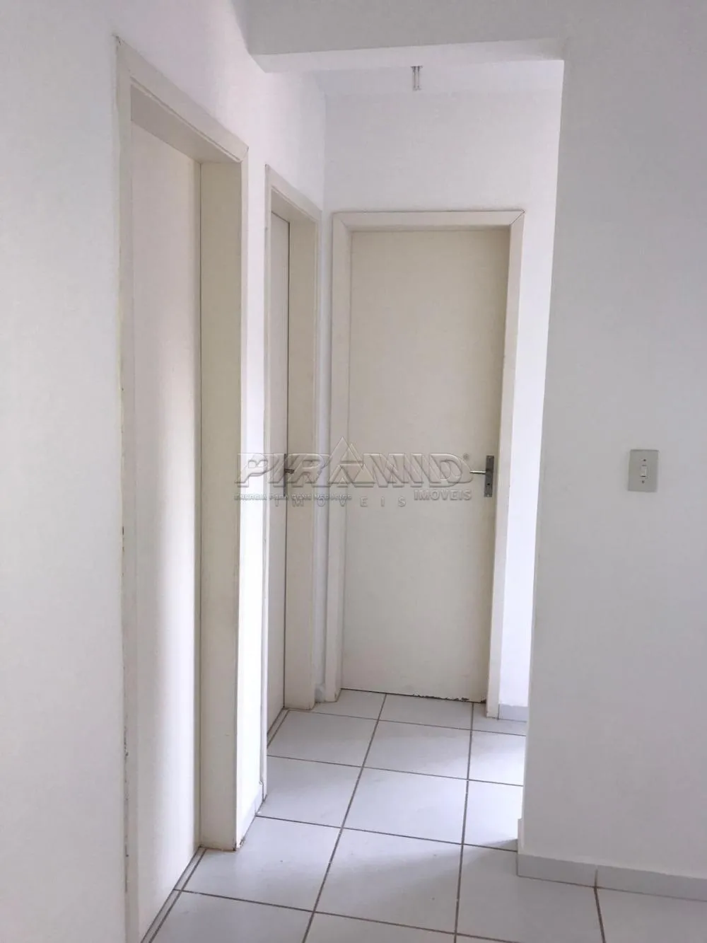 Alugar Apartamento / Padr&atilde;o em Ribeir&atilde;o Preto R$ 800,00 - Foto 3
