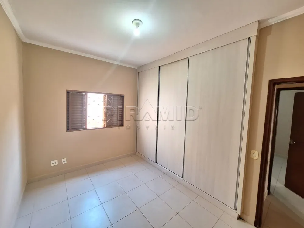 Alugar Casa / Padr&atilde;o em Ribeir&atilde;o Preto R$ 2.000,00 - Foto 10