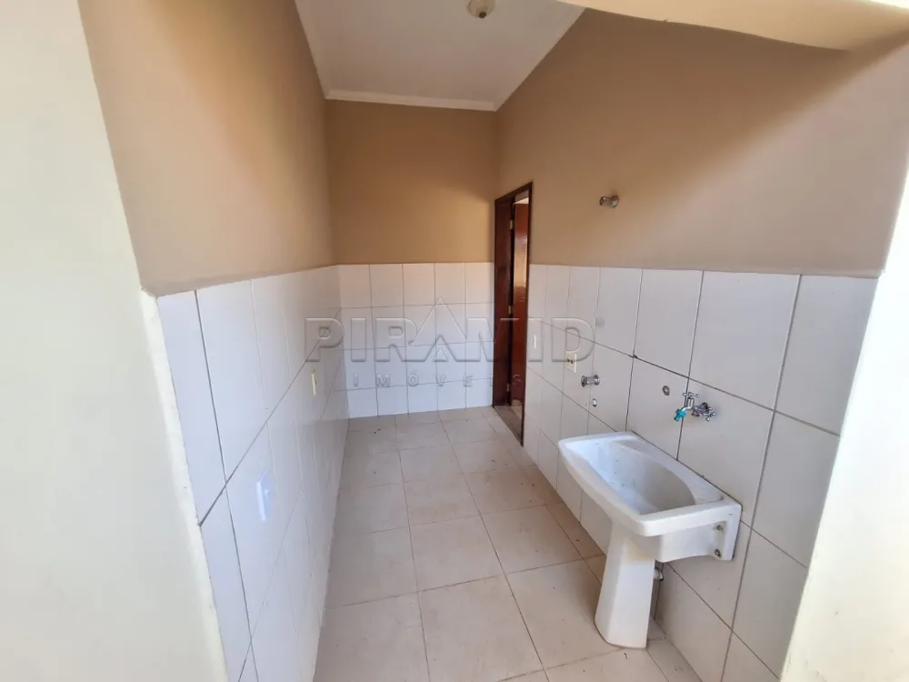 Alugar Casa / Padr&atilde;o em Ribeir&atilde;o Preto R$ 2.000,00 - Foto 18