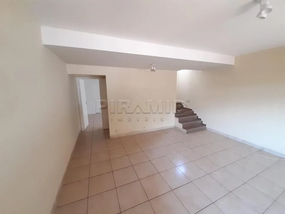 Alugar Casa / Padr&atilde;o em Ribeir&atilde;o Preto R$ 2.800,00 - Foto 1