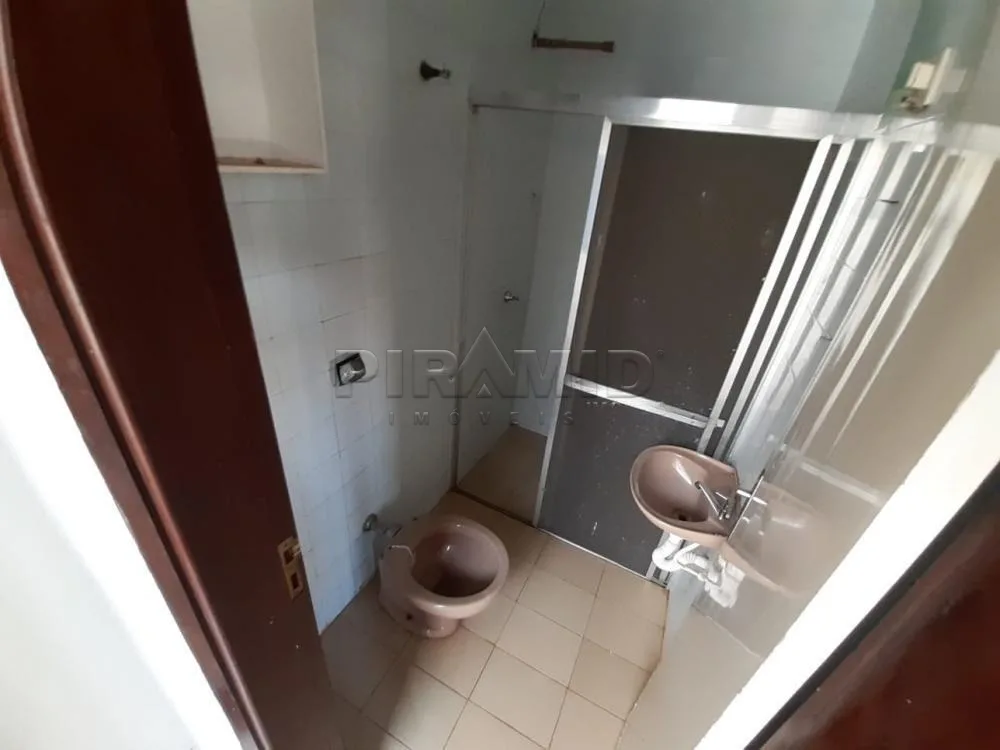 Alugar Casa / Padr&atilde;o em Ribeir&atilde;o Preto R$ 2.800,00 - Foto 17