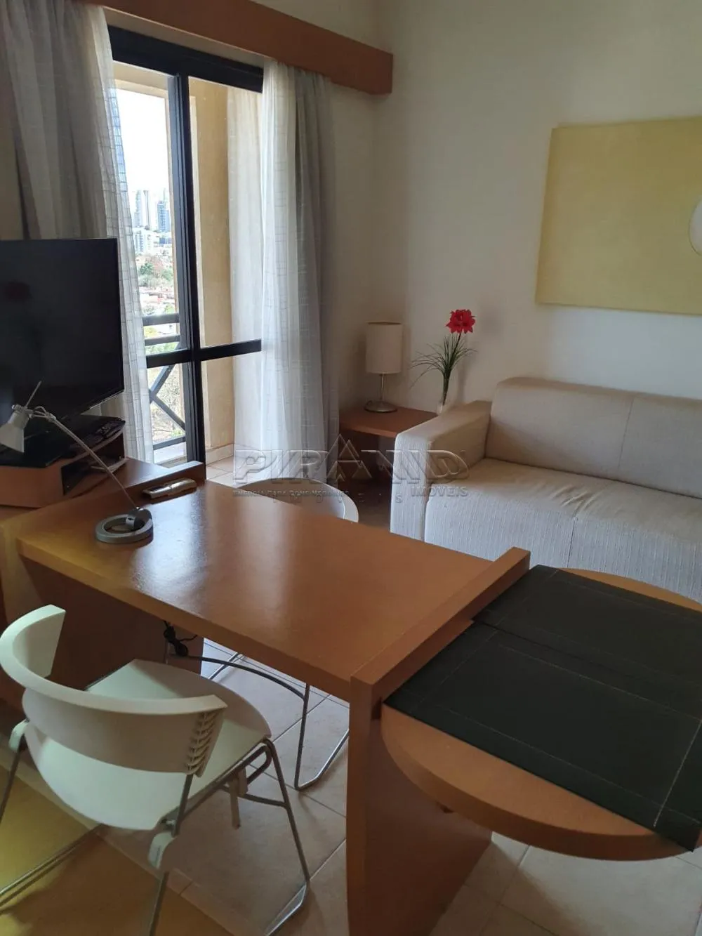 Alugar Apartamento / Flat em Ribeir&atilde;o Preto R$ 1.200,00 - Foto 1