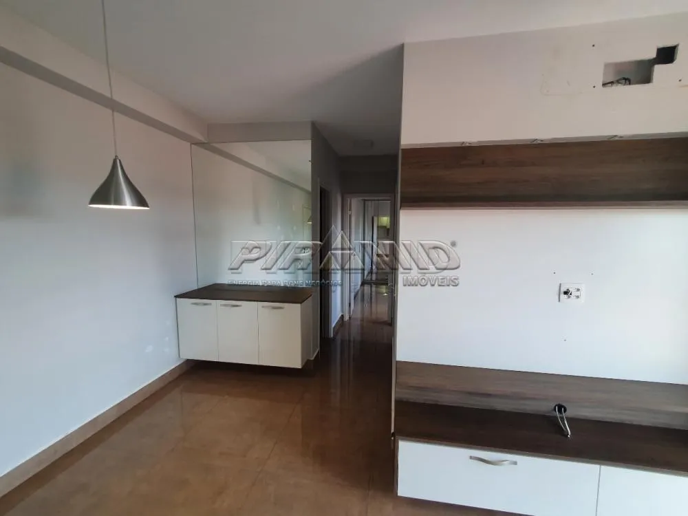 Alugar Apartamento / Padr&atilde;o em Ribeir&atilde;o Preto R$ 2.800,00 - Foto 4