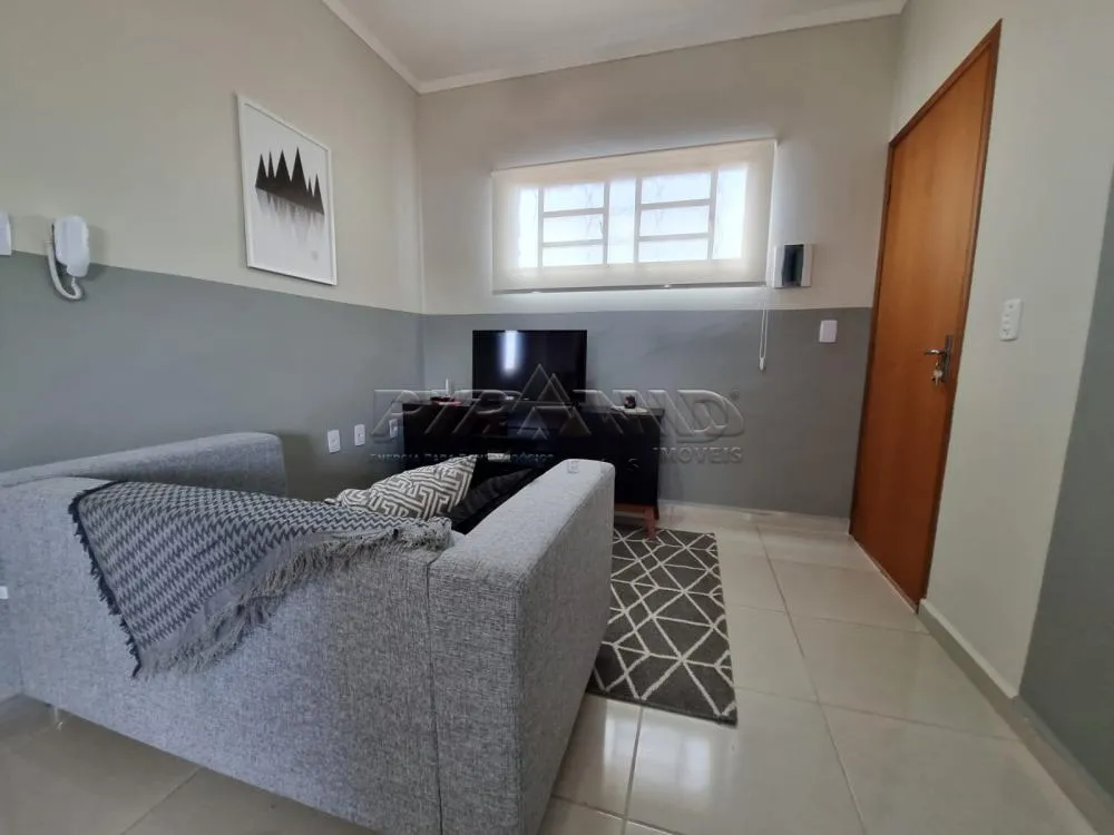 Alugar Apartamento / Padr&atilde;o em Ribeir&atilde;o Preto R$ 1.800,00 - Foto 3