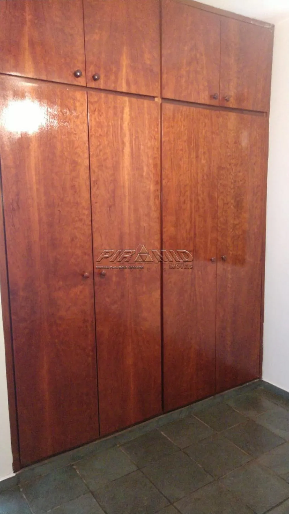 Alugar Apartamento / Padr&atilde;o em Ribeir&atilde;o Preto R$ 623,00 - Foto 5