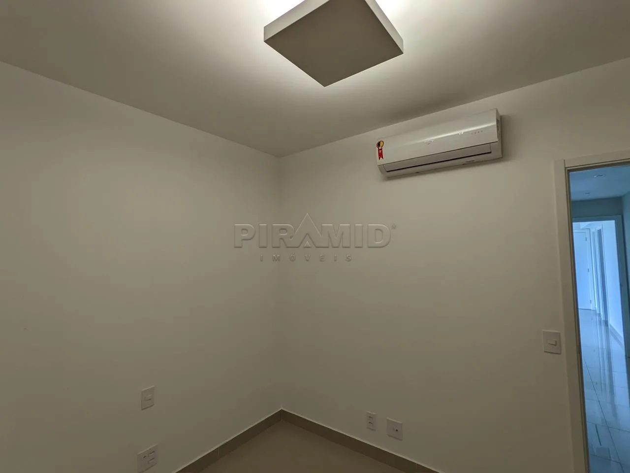 Alugar Apartamento / Padr&atilde;o em Ribeir&atilde;o Preto R$ 12.000,00 - Foto 28