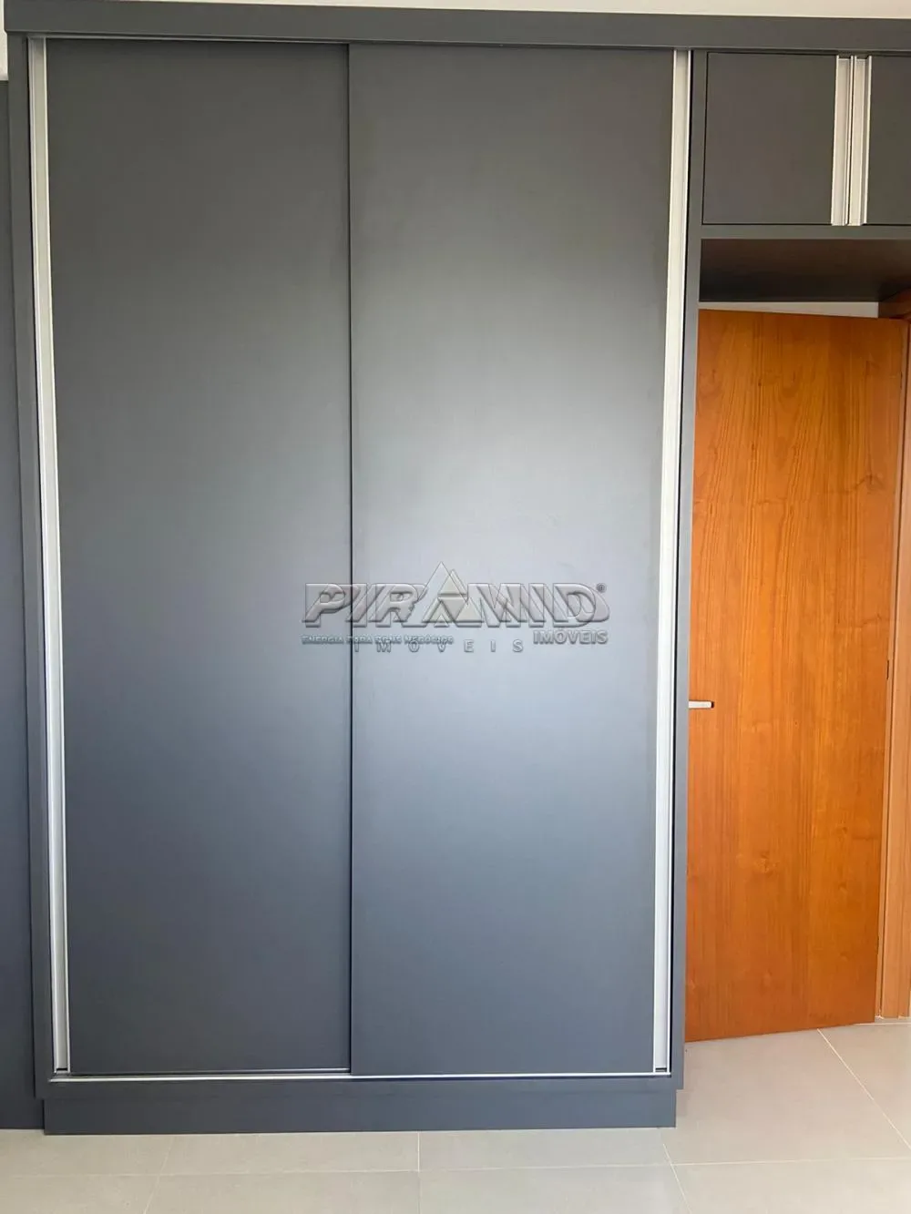 Alugar Apartamento / Padr&atilde;o em Ribeir&atilde;o Preto R$ 2.500,00 - Foto 12