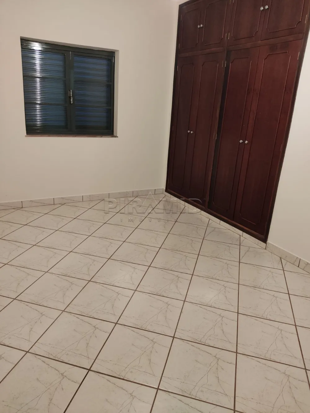 Alugar Casa / Padr&atilde;o em Ribeir&atilde;o Preto R$ 6.000,00 - Foto 8