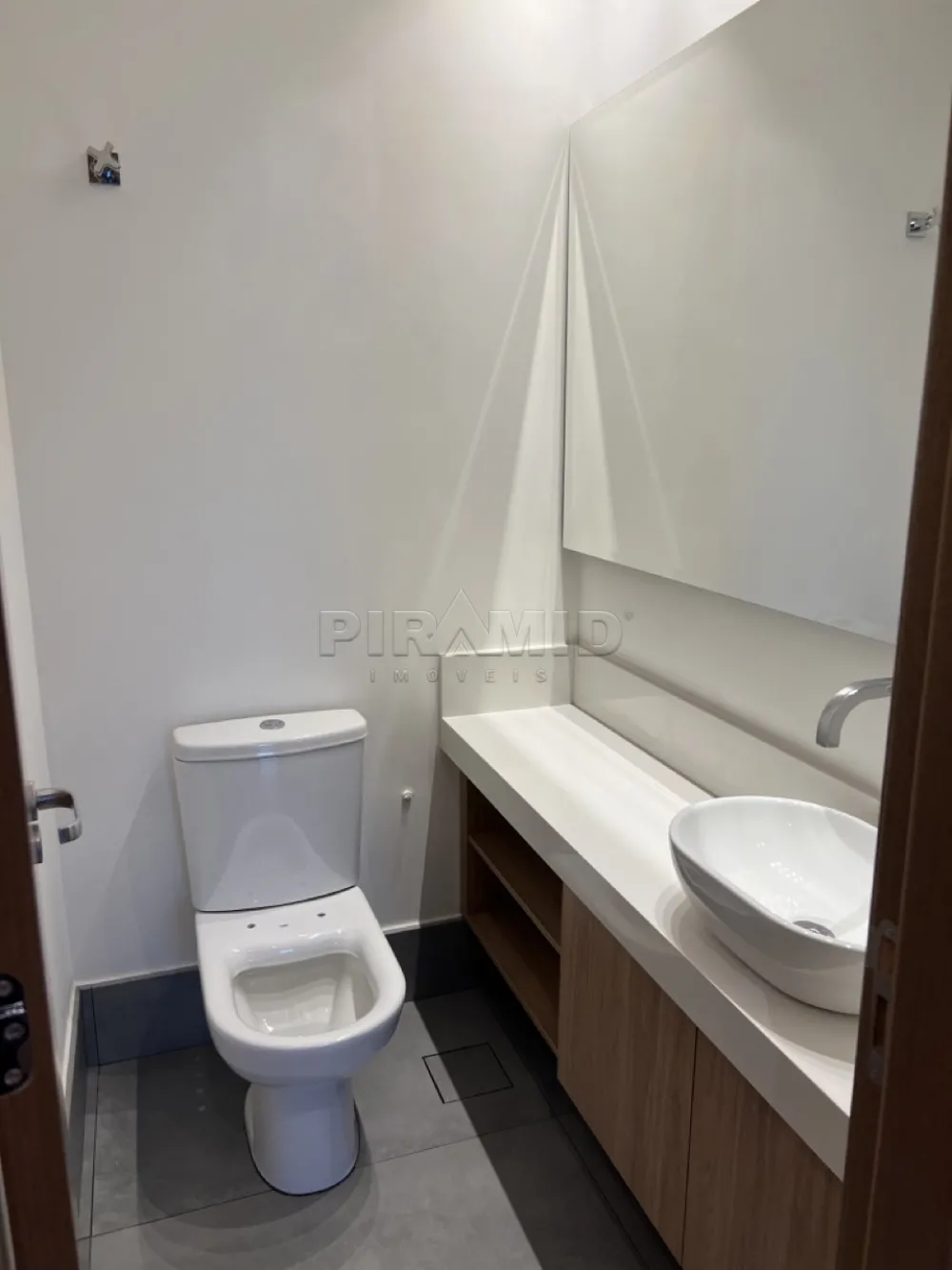 Alugar Apartamento / Padr&atilde;o em Ribeir&atilde;o Preto R$ 4.200,00 - Foto 14