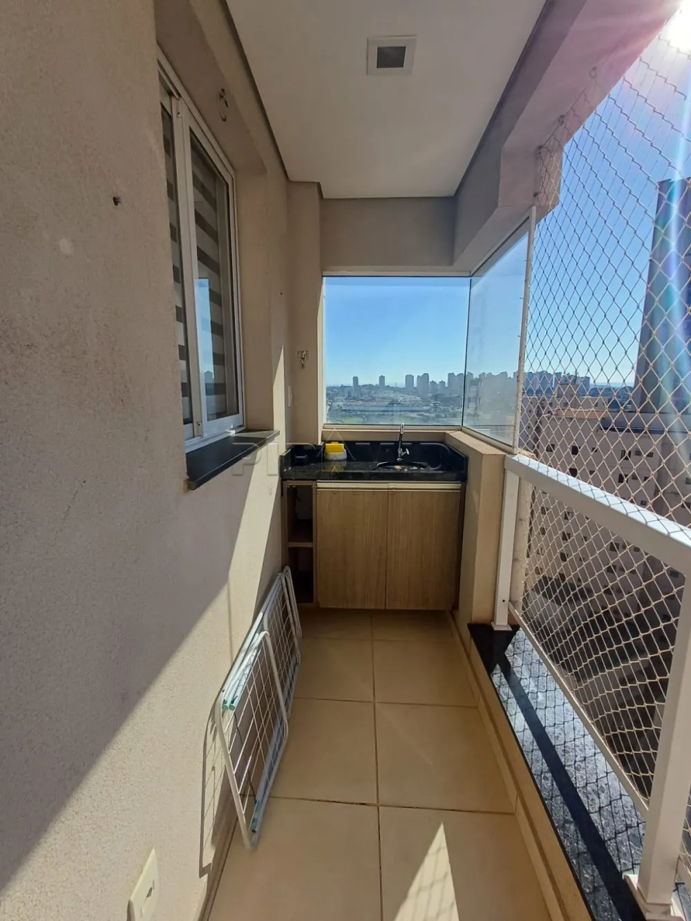 Alugar Apartamento / Padr&atilde;o em Ribeir&atilde;o Preto R$ 2.200,00 - Foto 6