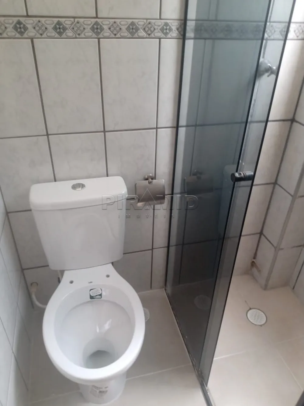 Alugar Apartamento / Padr&atilde;o em Ribeir&atilde;o Preto R$ 1.200,00 - Foto 3