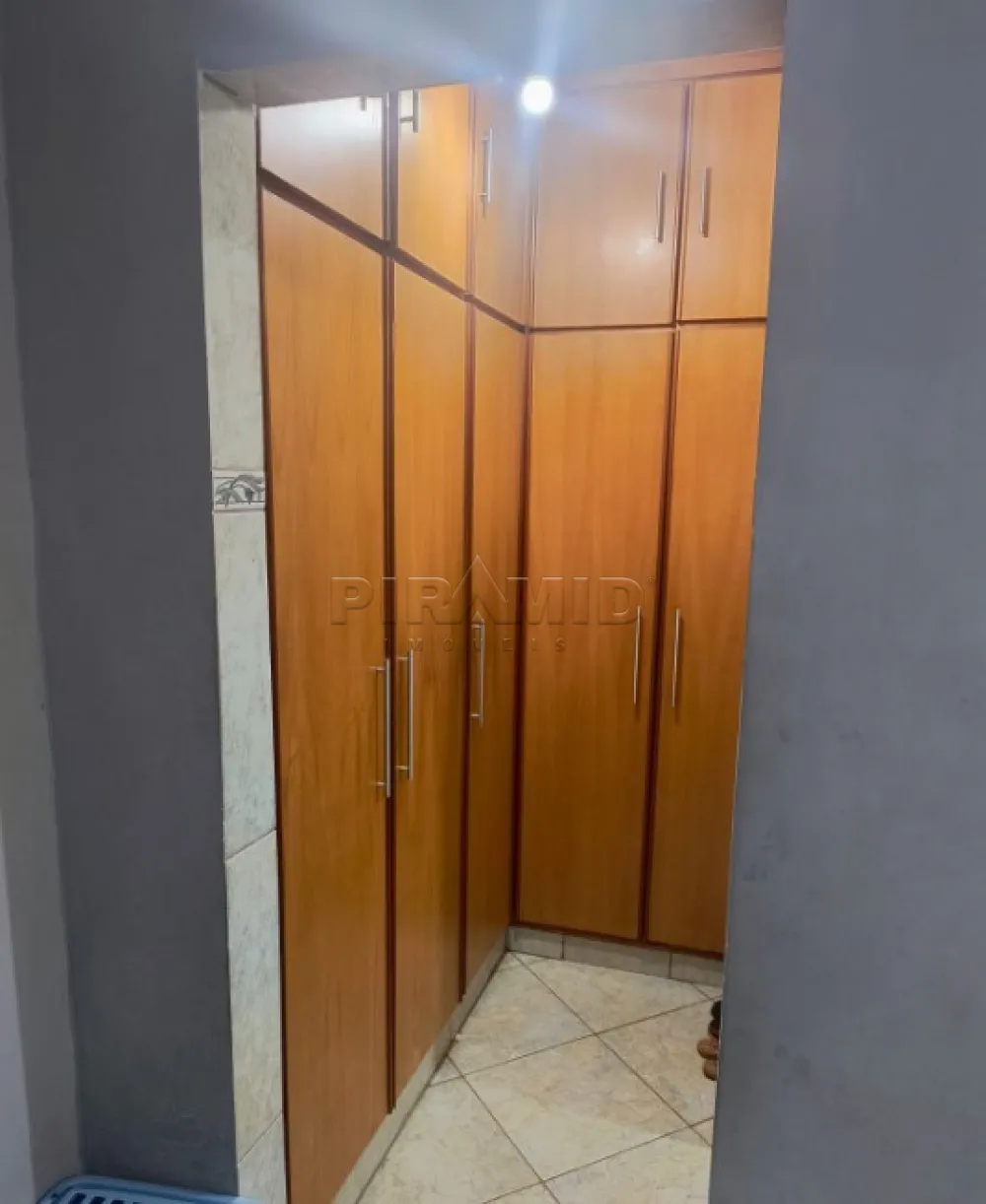 Alugar Casa / Padr&atilde;o em Ribeir&atilde;o Preto R$ 2.200,00 - Foto 12