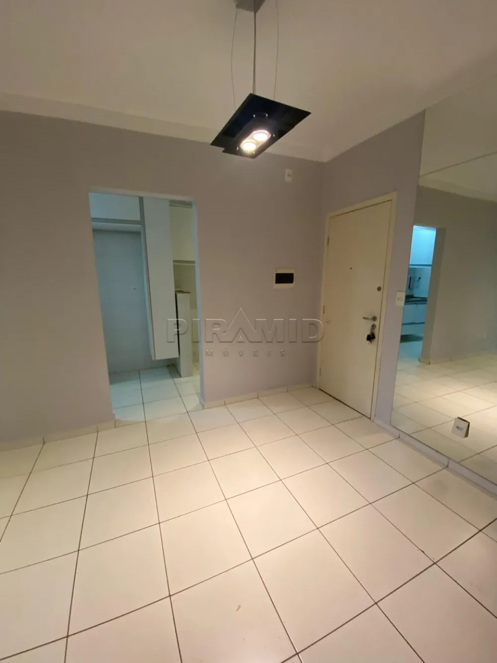 Alugar Apartamento / Padr&atilde;o em Ribeir&atilde;o Preto R$ 2.000,00 - Foto 3
