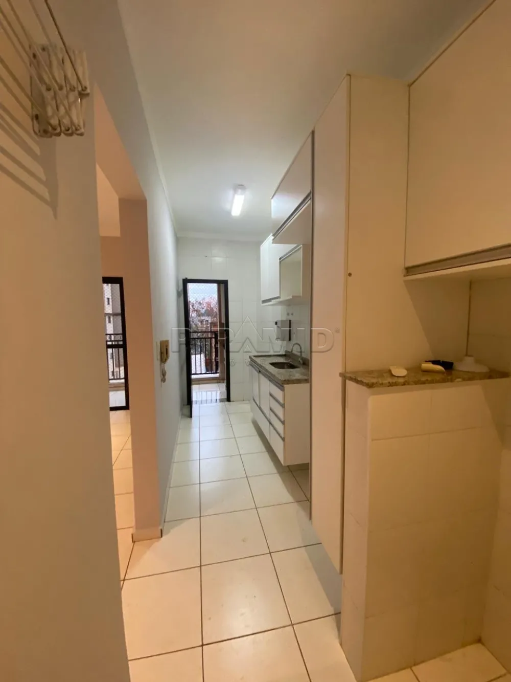 Alugar Apartamento / Padr&atilde;o em Ribeir&atilde;o Preto R$ 2.000,00 - Foto 9