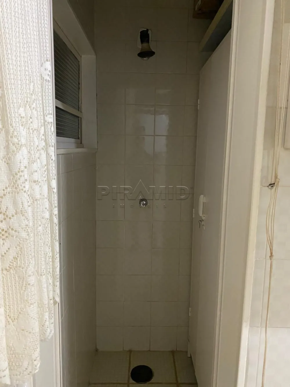 Alugar Apartamento / Padr&atilde;o em Ribeir&atilde;o Preto R$ 1.800,00 - Foto 11