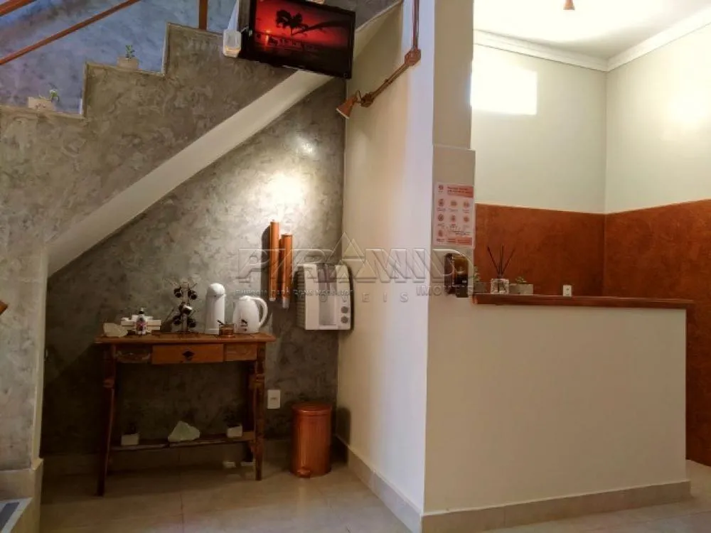 Alugar Comercial / Casa em Ribeir&atilde;o Preto R$ 3.100,00 - Foto 6