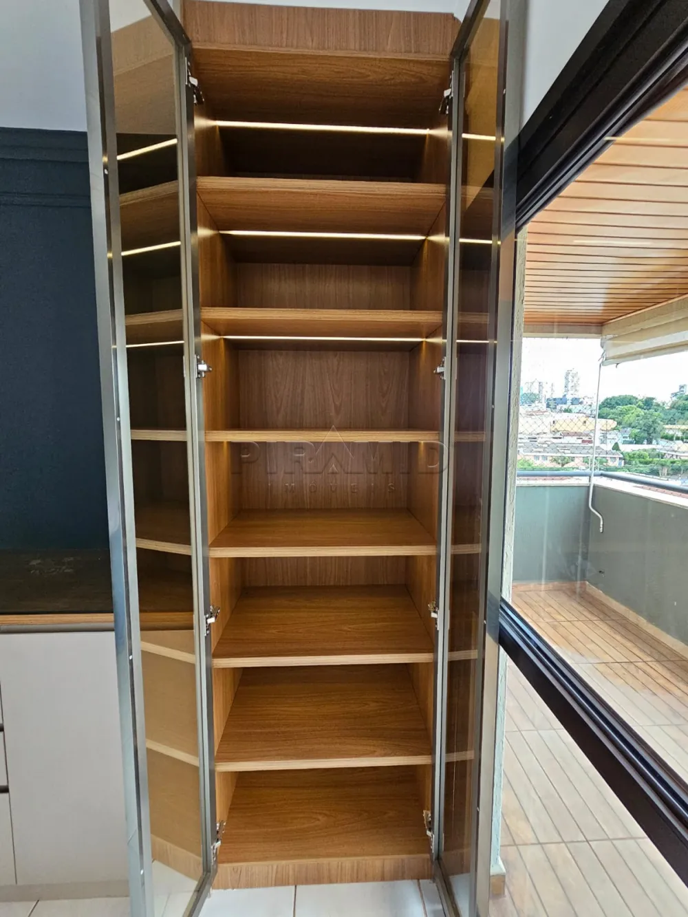 Alugar Apartamento / Padr&atilde;o em Ribeir&atilde;o Preto R$ 3.900,00 - Foto 18